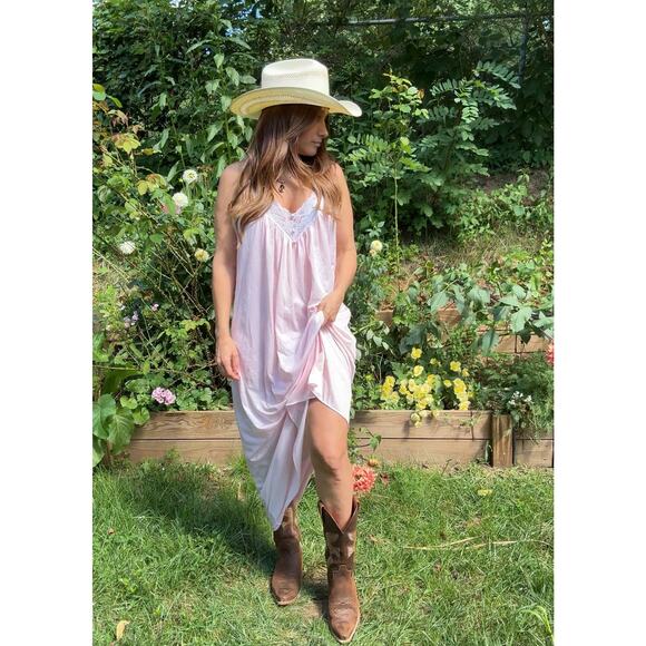 Vintage 80s Blush Lace Slip Dress – Cottagecore / Western Festival Vibes - Picture 2 of 9